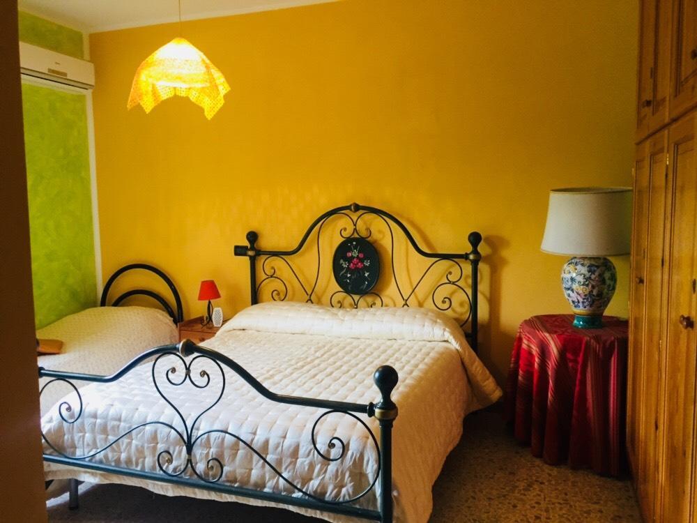 Colle di Tora B&B Il Tulipano Sul Lago מראה חיצוני תמונה